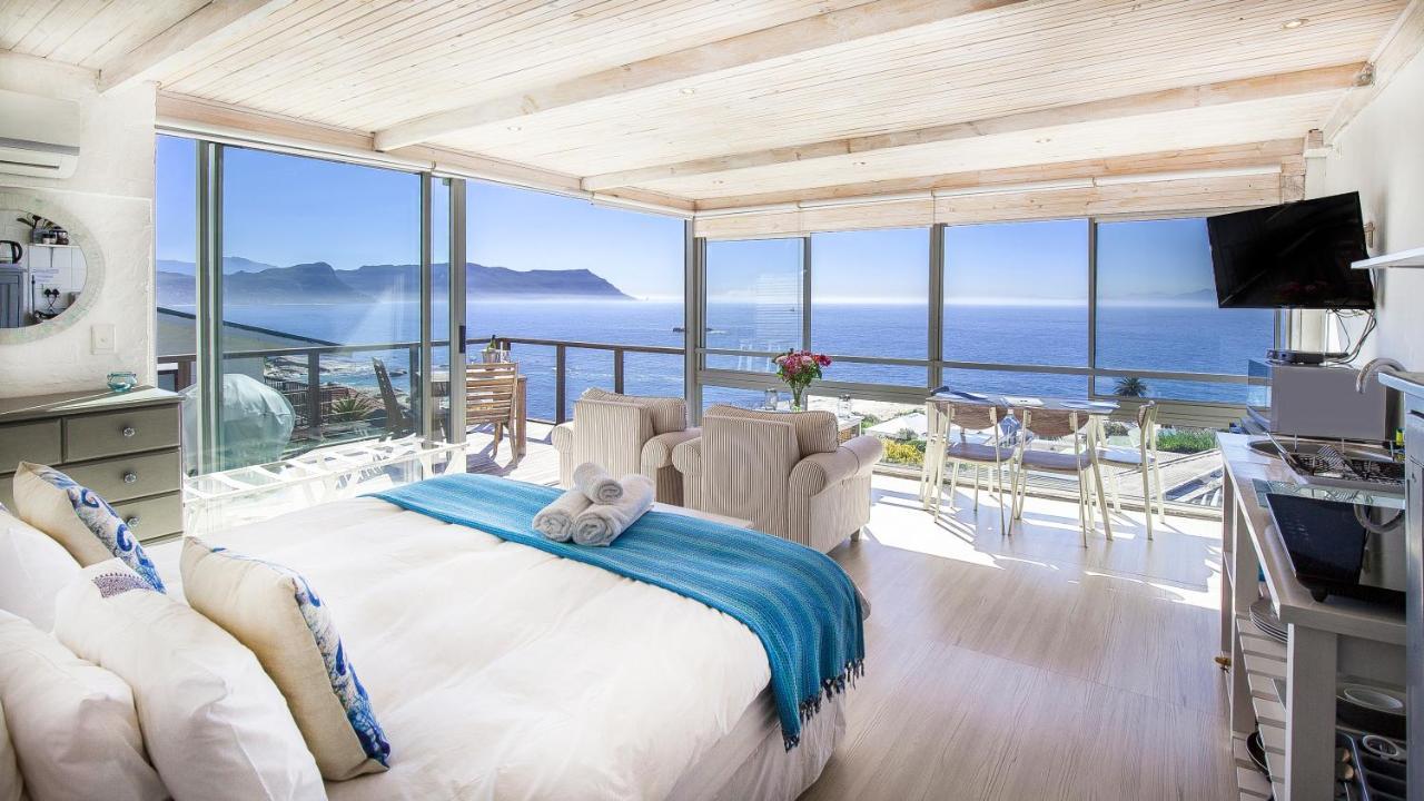 Penguins View Guesthouse Simon's Town Bagian luar foto