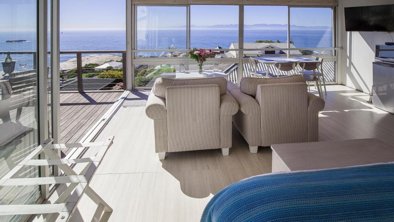 Penguins View Guesthouse Simon's Town Bagian luar foto