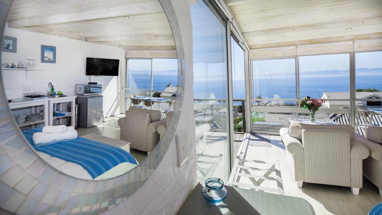 Penguins View Guesthouse Simon's Town Bagian luar foto