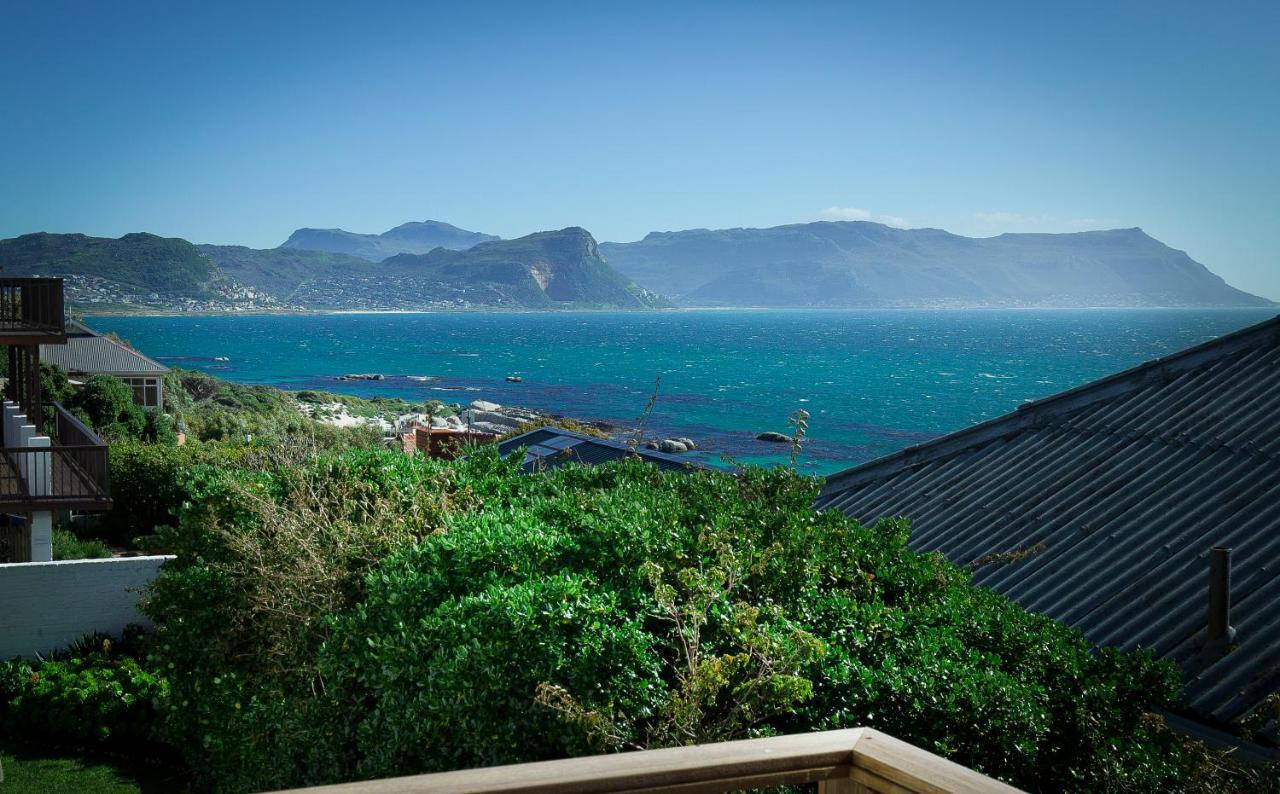Penguins View Guesthouse Simon's Town Bagian luar foto