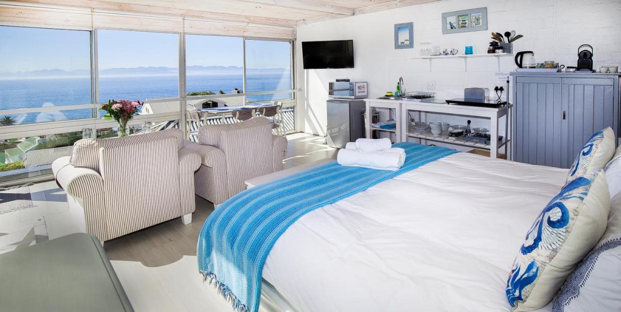 Penguins View Guesthouse Simon's Town Bagian luar foto