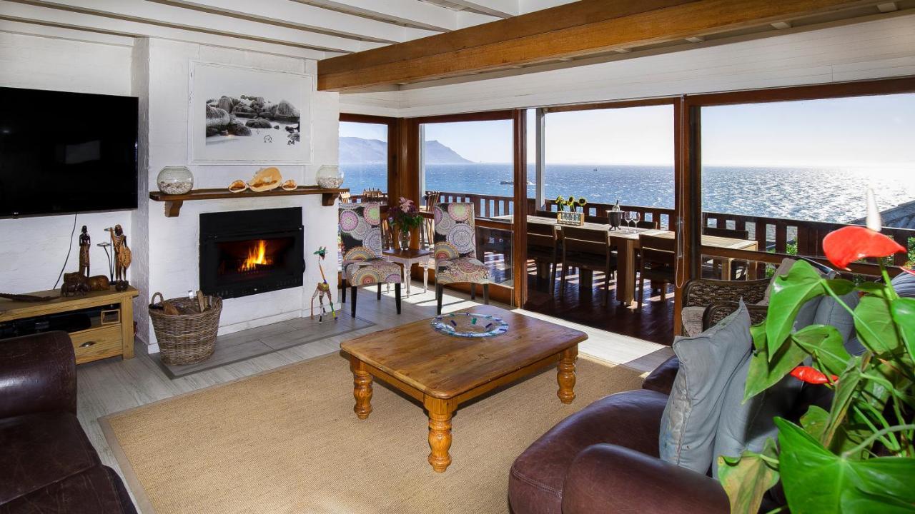 Penguins View Guesthouse Simon's Town Bagian luar foto