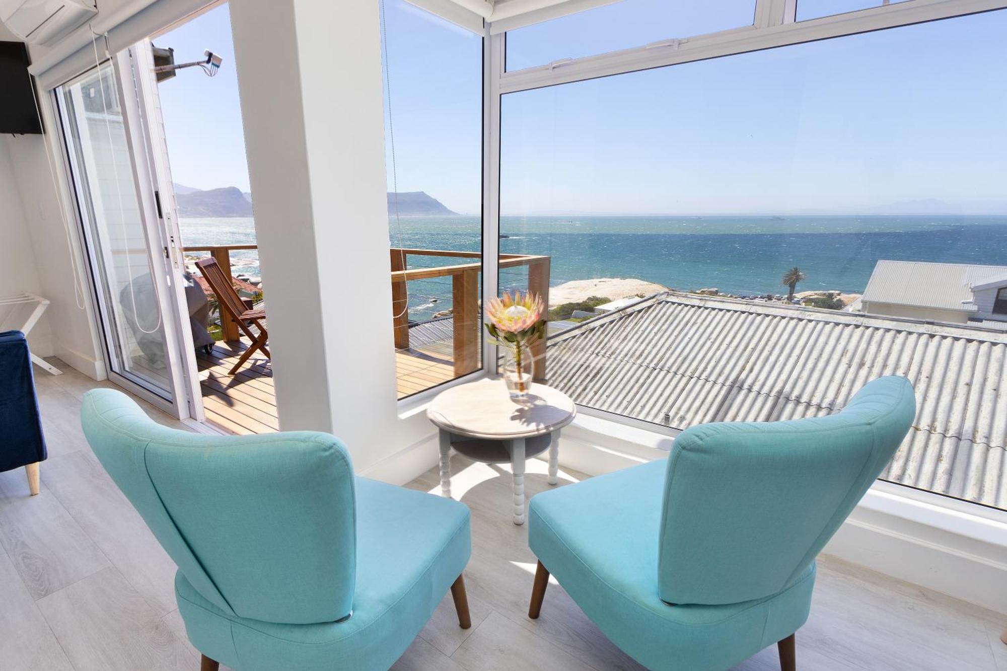 Penguins View Guesthouse Simon's Town Bagian luar foto