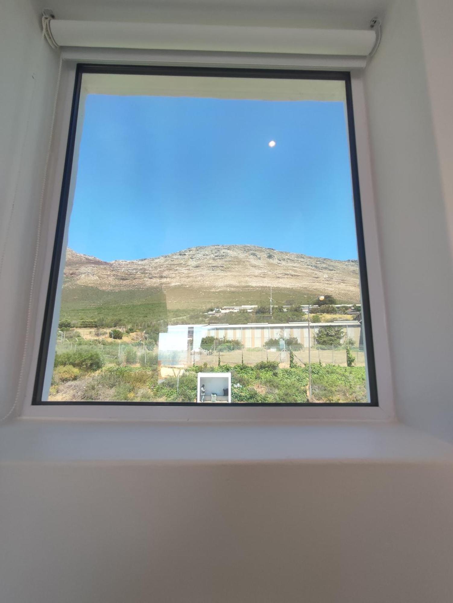Penguins View Guesthouse Simon's Town Bagian luar foto