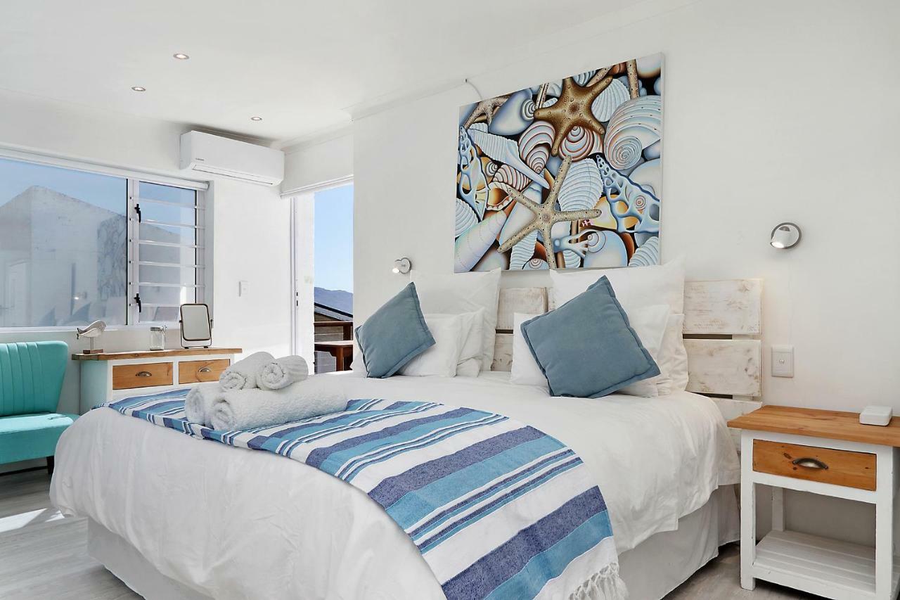 Penguins View Guesthouse Simon's Town Bagian luar foto