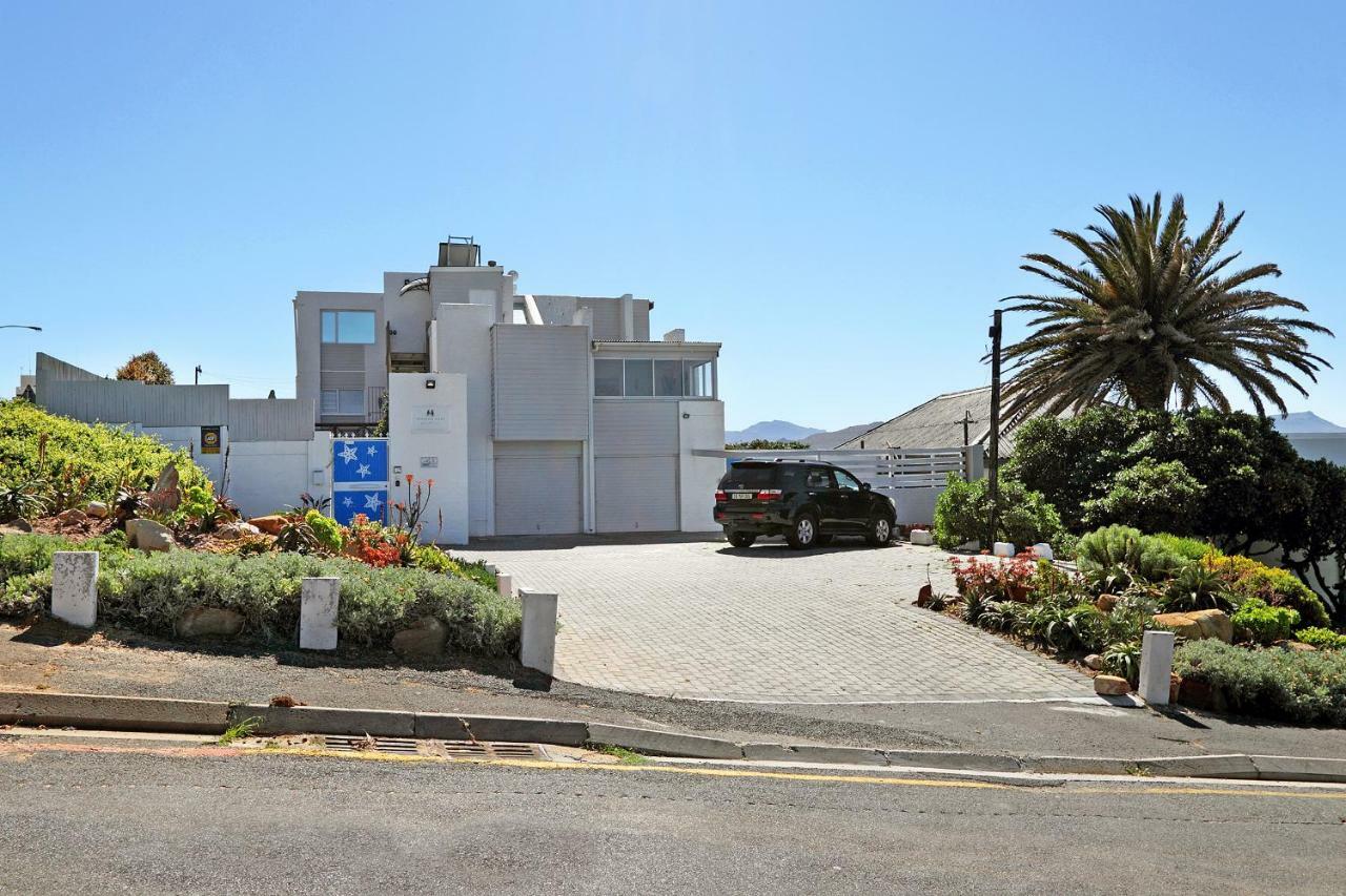 Penguins View Guesthouse Simon's Town Bagian luar foto